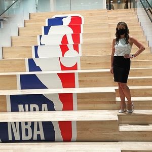 Welcome to Elle Belle’s Closet